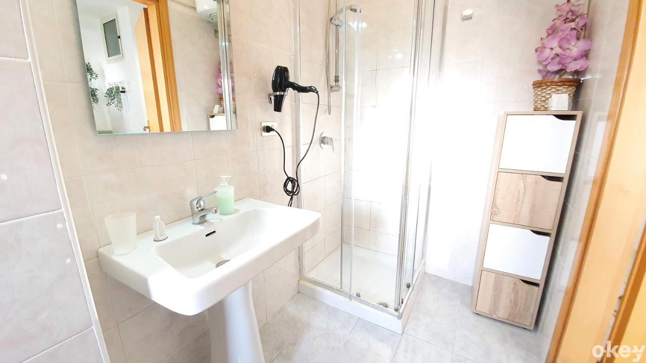 Appartement Doctor House - Bari Policlinico Extérieur photo